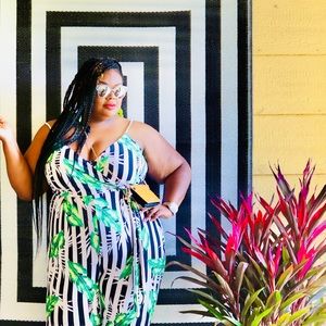 Black-White-Green Jumper